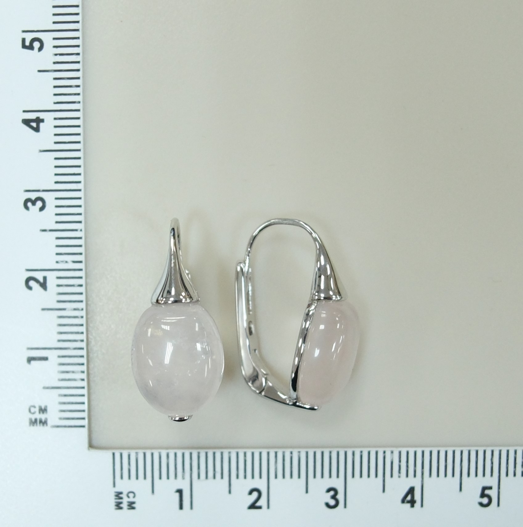 Серебряные серьги с розовым кварцем